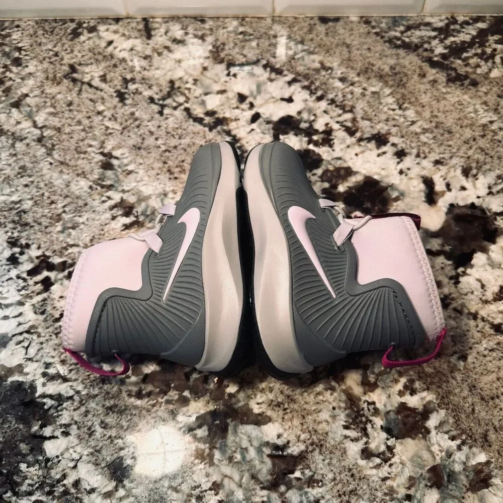 Nike Kids Binzie Boot Infant/Toddler, Smoke Grey/Violet Size 7